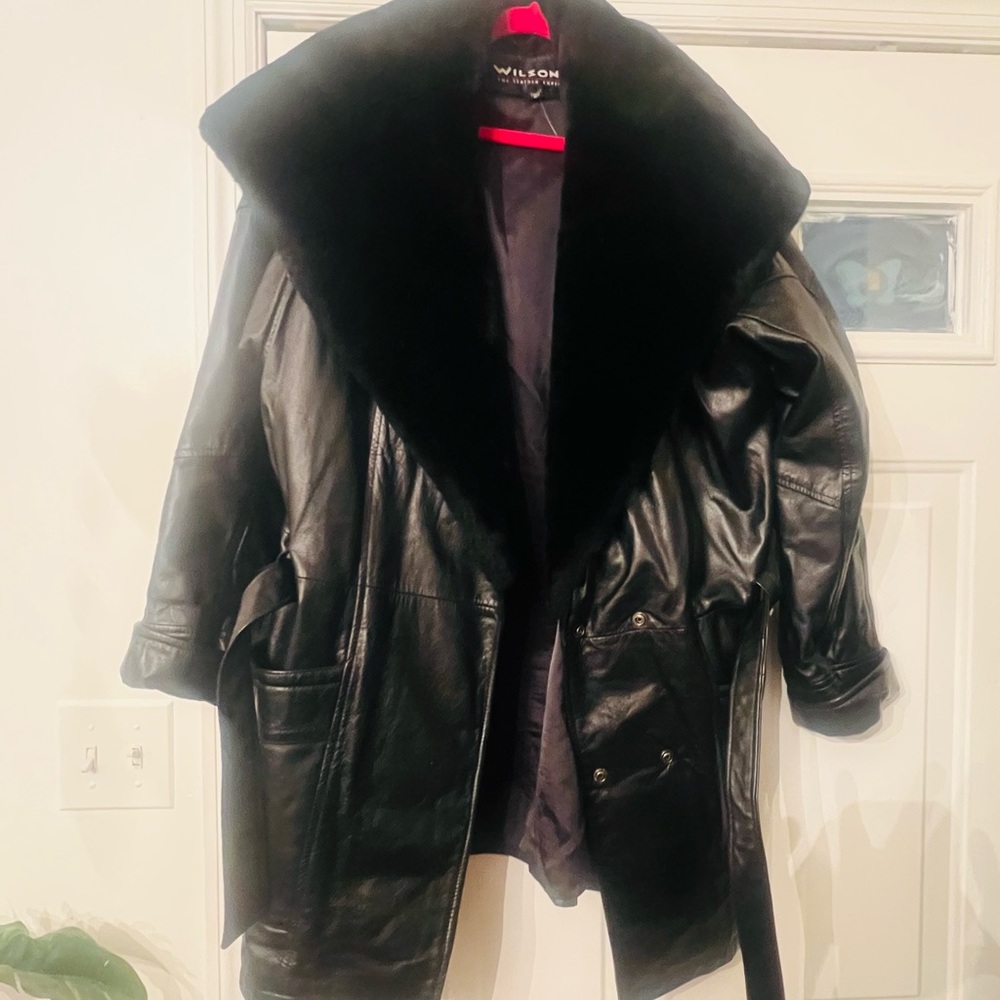100%Genuine Leather Coat with Faux Fur Plush Collar